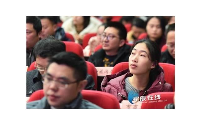 成长的经典好句(关于成长的好句子摘抄大全短一点)