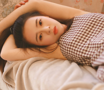 ​胡克尼哲的名言中英文翻译