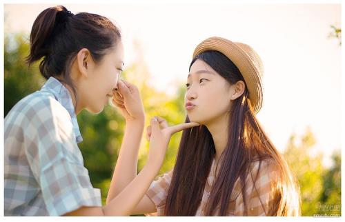 舍不得一个人伤感句子