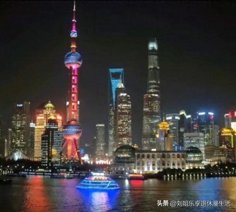 ​航拍中国1 上海 挑战云端漫步极限 感受金融大都市的魅力
