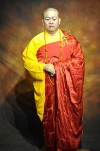 ​少林寺方丈释永信：花4.52亿买地进军商界，为何频出私生子传闻？