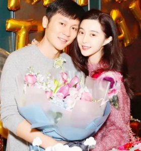 ​李晨和范冰冰疑早就分手，网友称李晨近半年都住在郑恺家