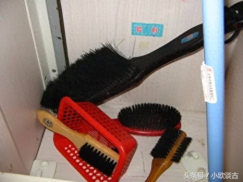 探秘火车上的高级软卧包厢，里面竟然还有保险柜