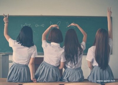​高中学生评语大全，简短励志，班主任快快收藏~