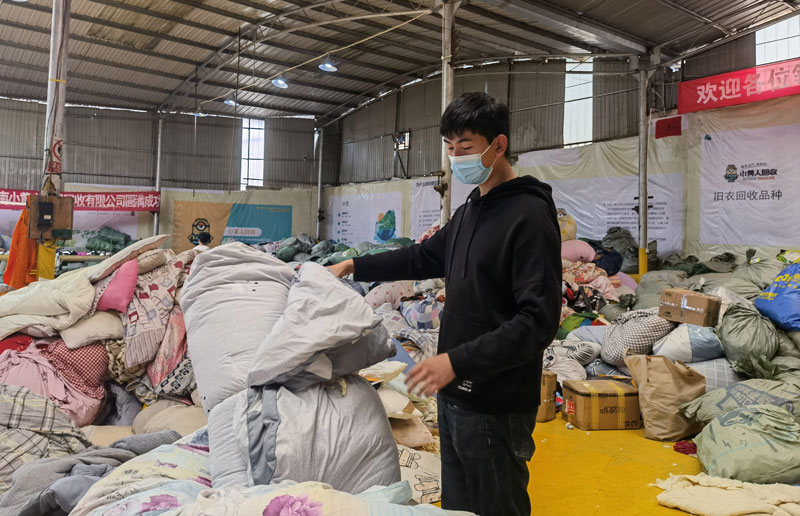 旧衣服一般回收多少钱一斤（旧衣服回收生意怎么做）