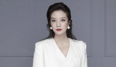 ​马云的老婆赵薇（如今下场大快人心）