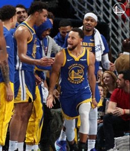 ​库里42分勇士轻取鹈鹕获得三连胜