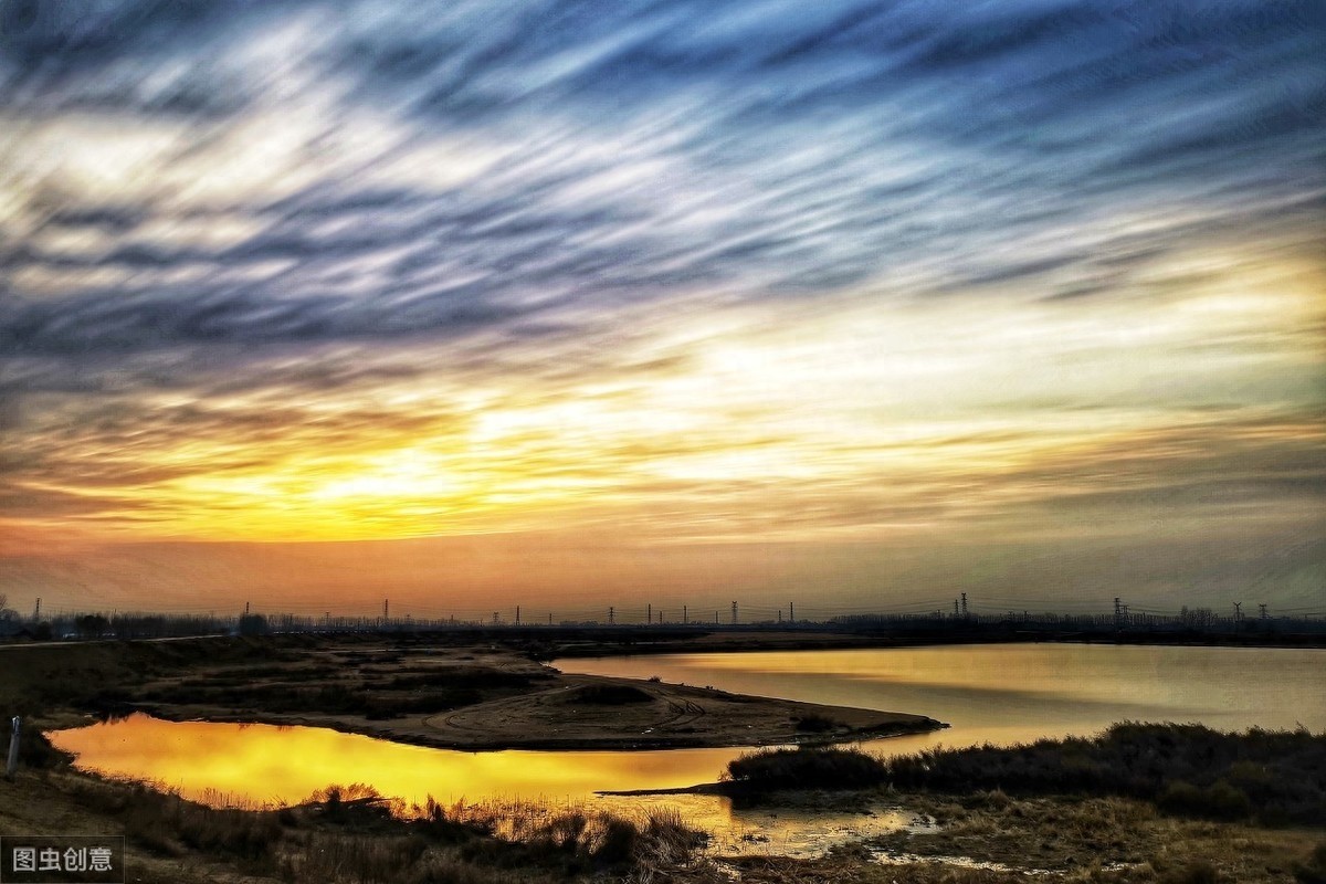 他能文能武,写就《这里的黎明静悄悄》