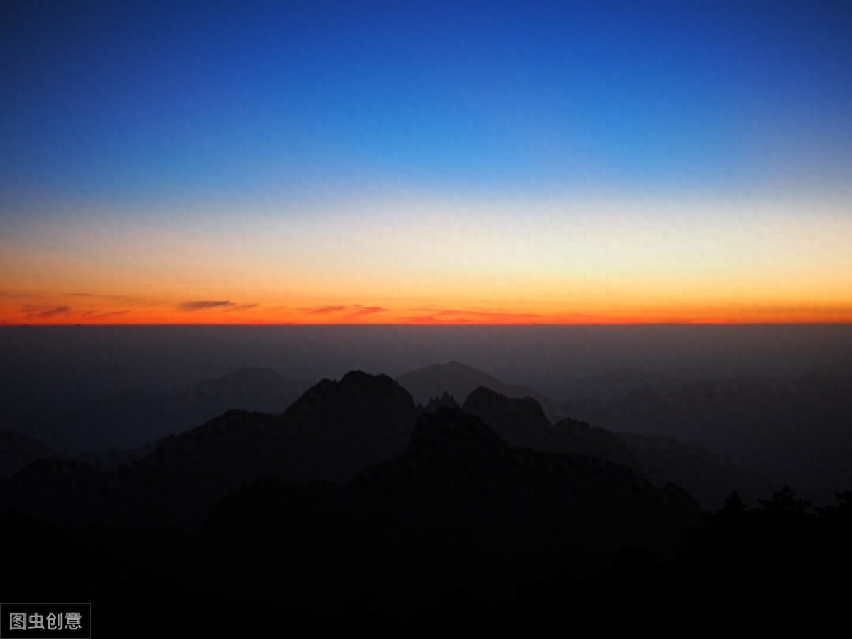 他能文能武,写就《这里的黎明静悄悄》