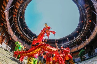 ​裕昌楼，中国土楼之父，典型的楼坚强，700余年前的股份制产物