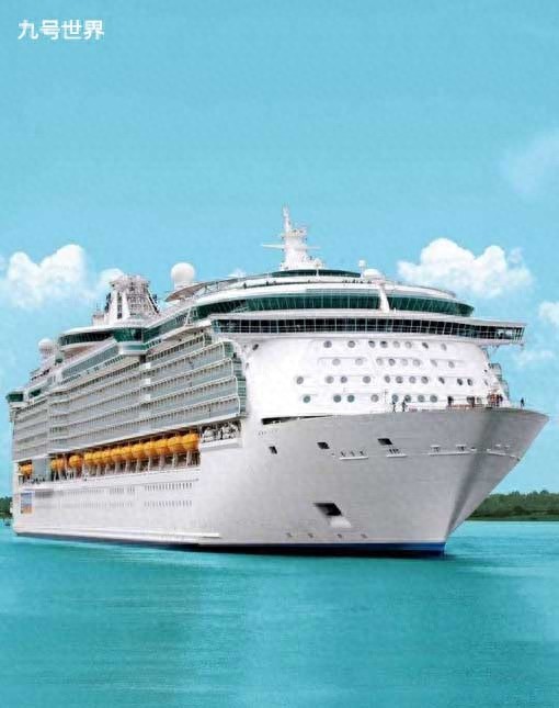 全球十大顶级邮轮,比泰坦尼克号长100米,人民币75亿建造!