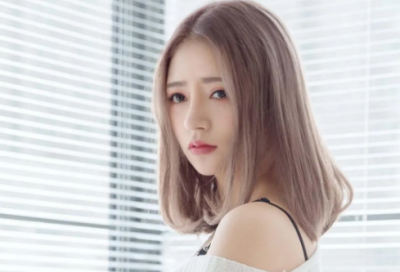 ​写神态的优美句子-51句