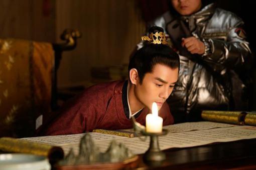 历史上宋仁宗什么时候得知生母是李宸妃的