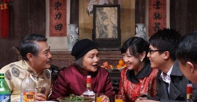 回家过年，久别重逢是何等表情？读读这三首诗词