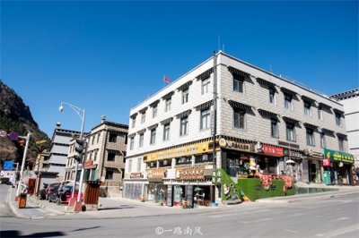 ​中国有两个香格里拉，除了云南，还有一个在四川稻城，你知道吗？