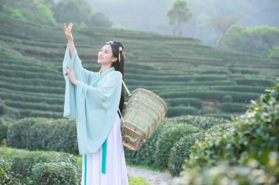 ​15首最美七绝情诗，首首深情，爱你千千万万遍