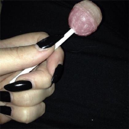 2026年的第一杯奶茶文案句子